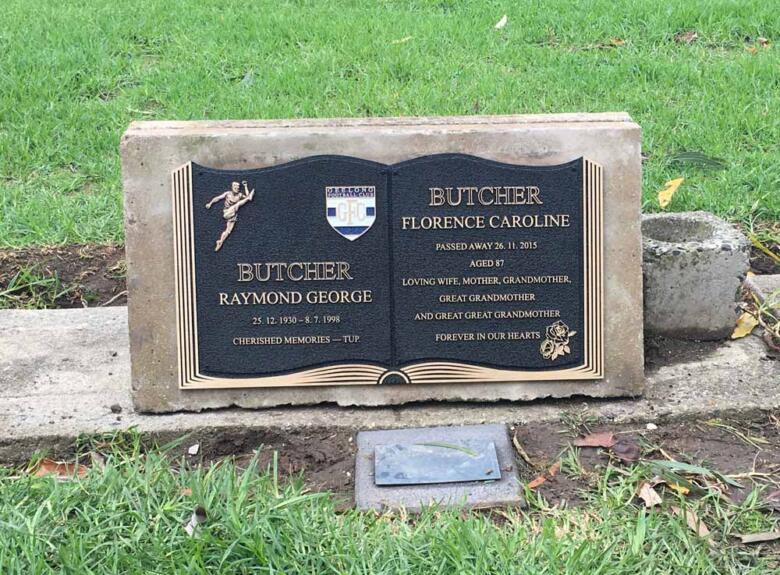 Geelong Highton bronze plaque