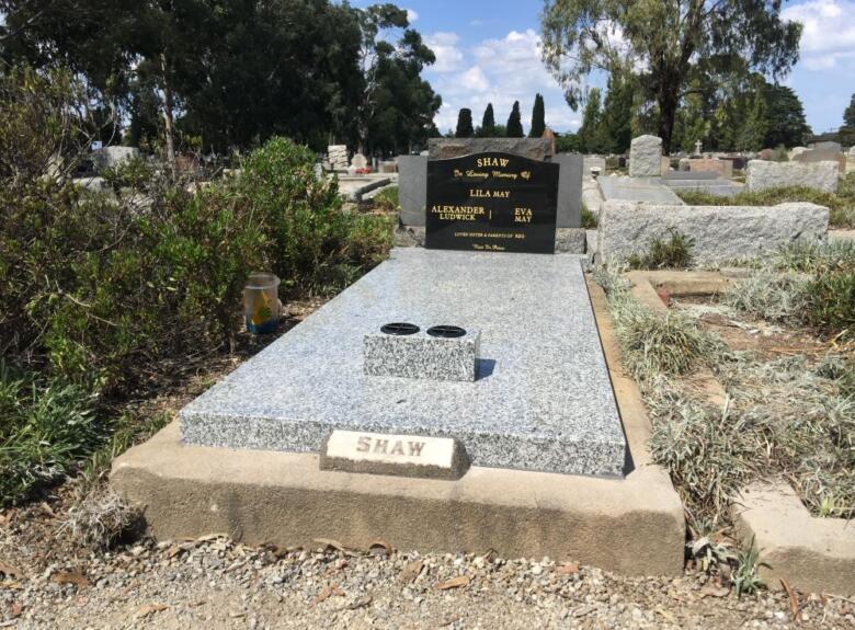 Custom headstone at Fawkner Memorial Park