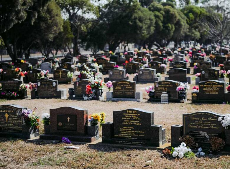 Custom headstones Geelong cemetery