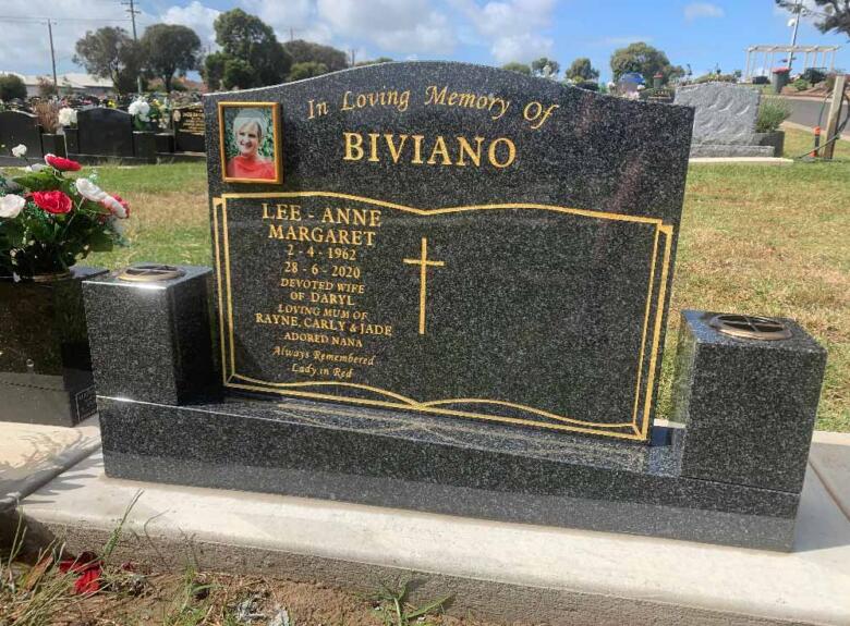 Biviano - lawn headstone and base