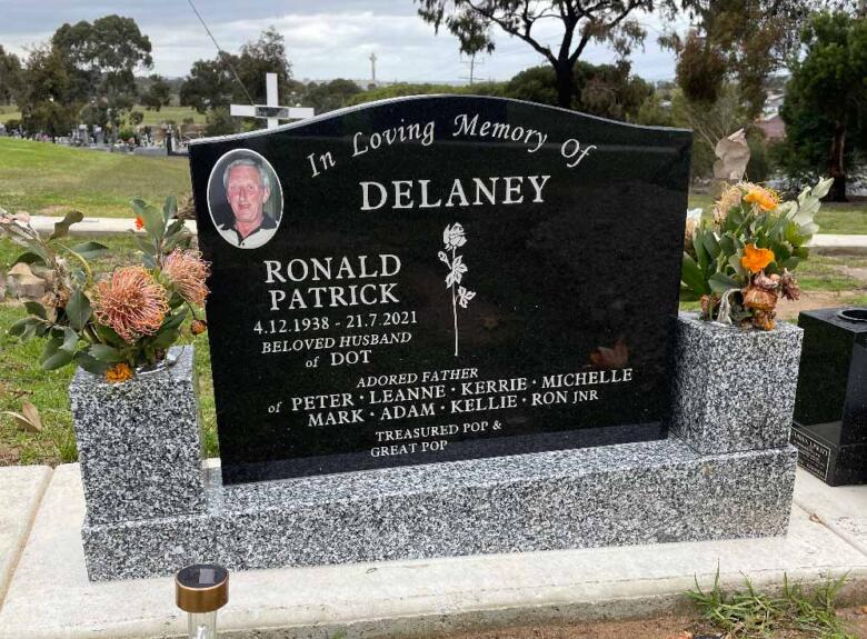 Delaney - small lawn headstone